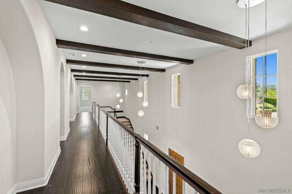 8306 The Landing Way Property Photo 39
