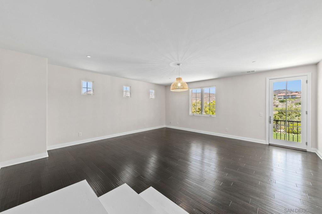 8306 The Landing Way Property Photo 40