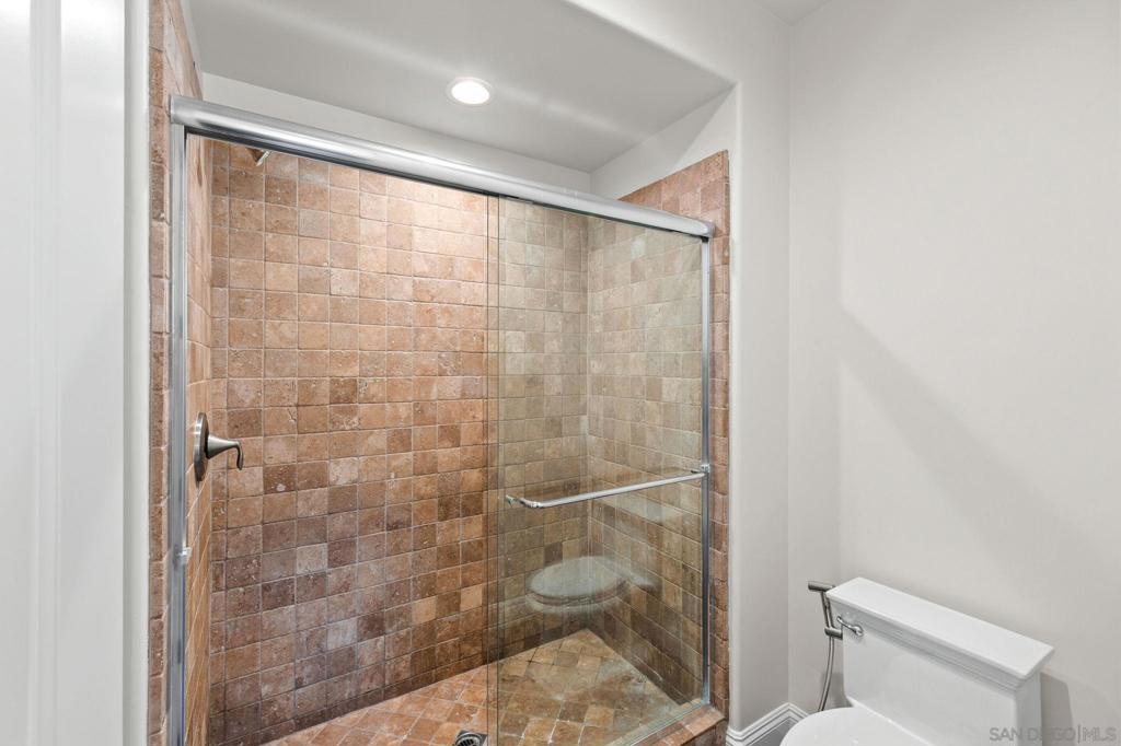8306 The Landing Way Property Photo 51