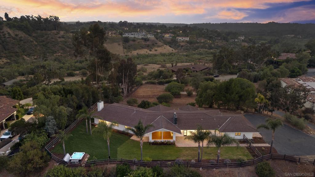 16551 Zumaque Property Photo 4
