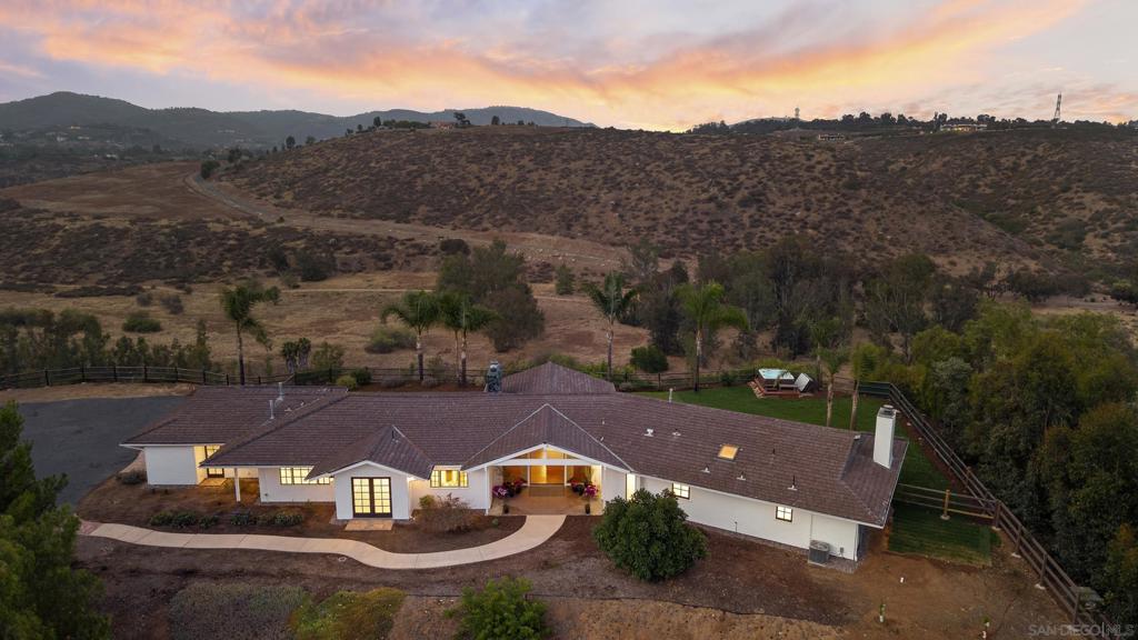 16551 Zumaque Property Photo 9