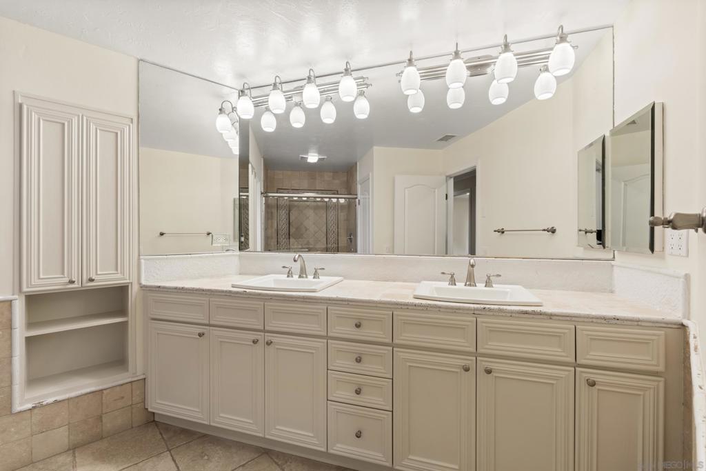 16551 Zumaque Property Photo 32