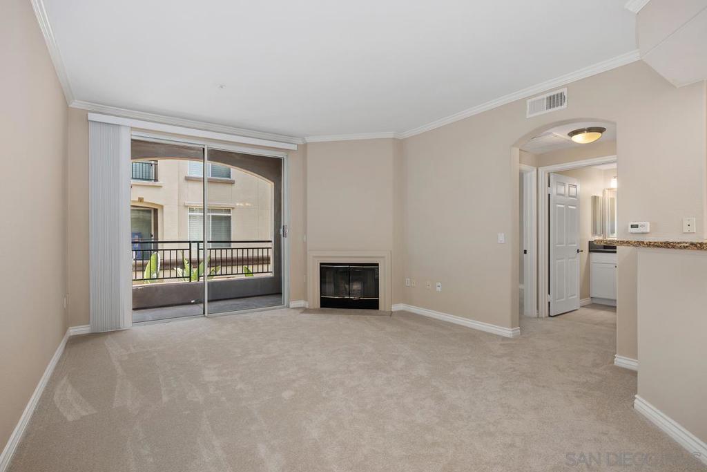 4165 Executive F304 Property Photo 3