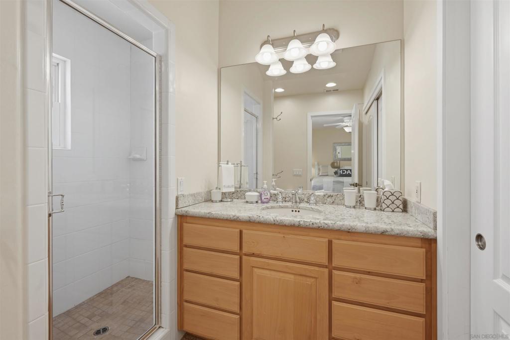 4652 Cass St Property Photo 25