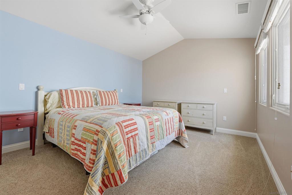 4652 Cass St Property Photo 46