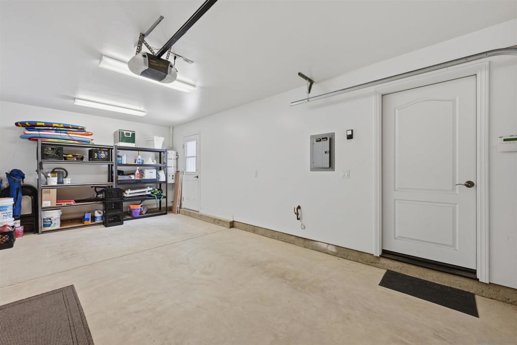 4652 Cass St Property Photo 48