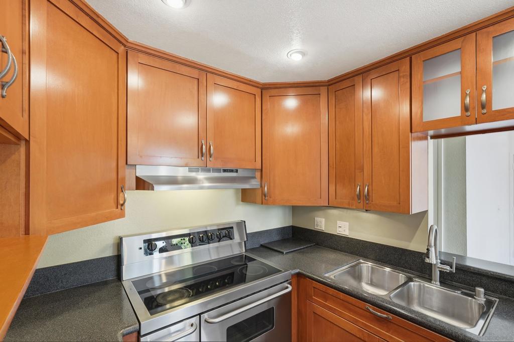 4435 Nobel Dr 2 Property Photo 14