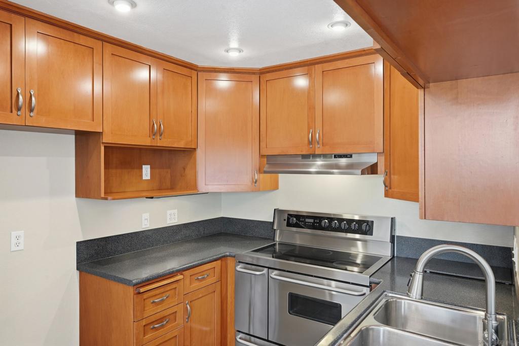 4435 Nobel Dr 2 Property Photo 15