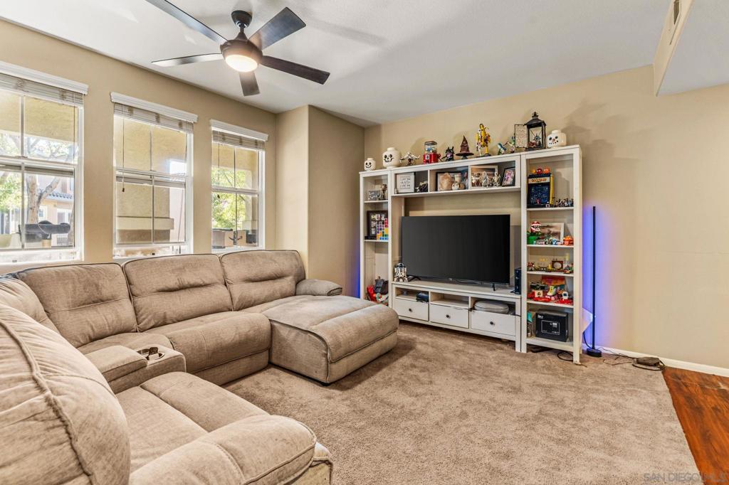 14 Via Montisi Property Photo 5