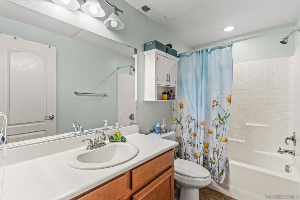 14 Via Montisi Property Photo 13