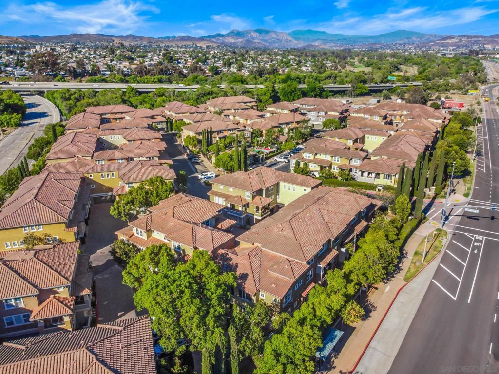 14 Via Montisi Property Photo 27
