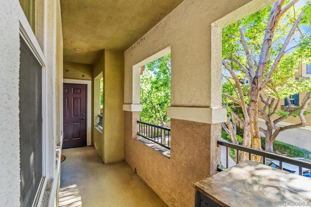 14 Via Montisi Property Photo 31