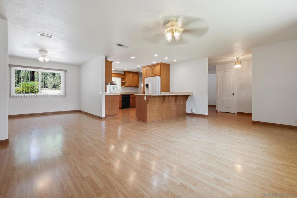12175 Gay Rio Dr Property Photo 11