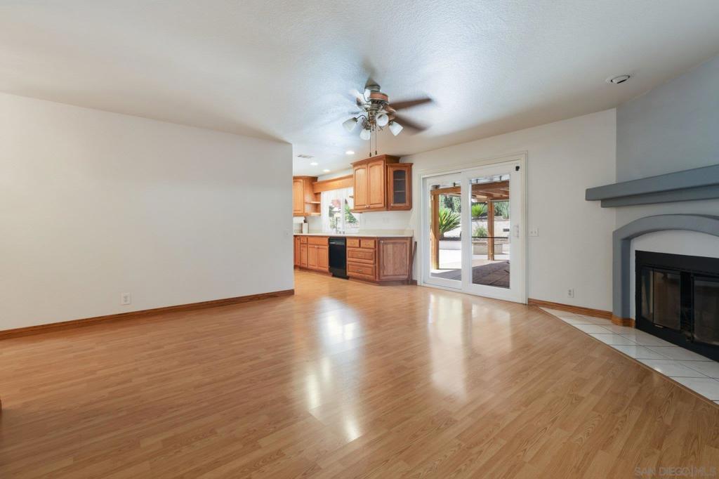 12175 Gay Rio Dr Property Photo 16
