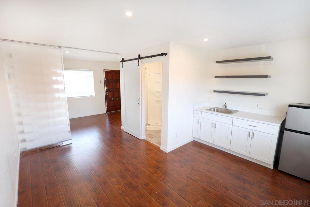 9966 Dolores Property Photo 4