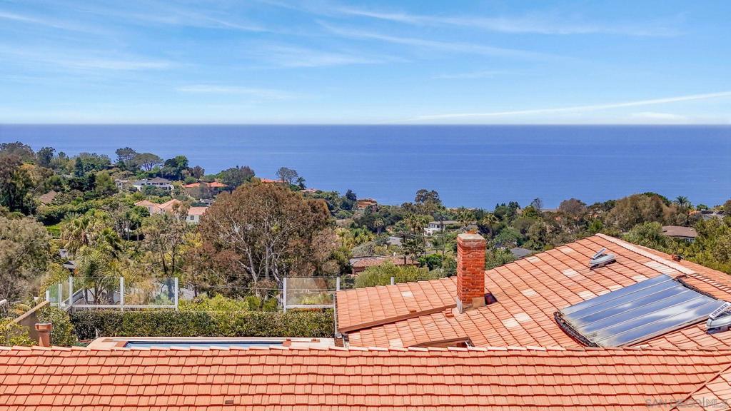 6432 Cardeno Dr Property Photo 3