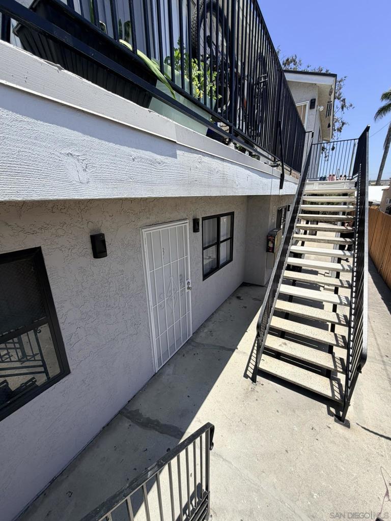 3770 42nd Street Property Photo 5