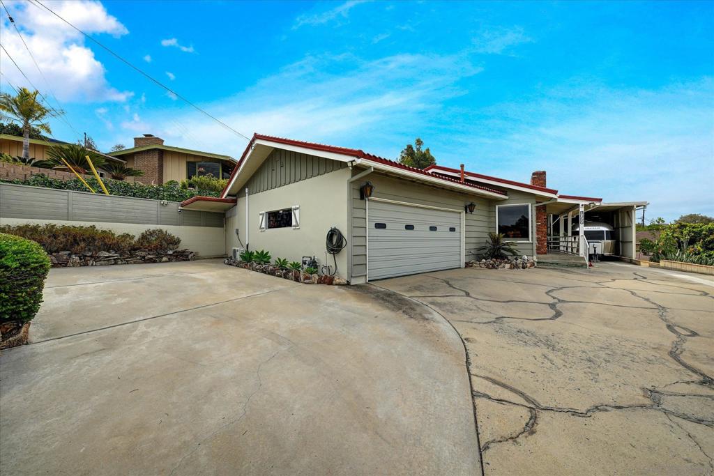8055 Cinnabar Dr Property Photo 32