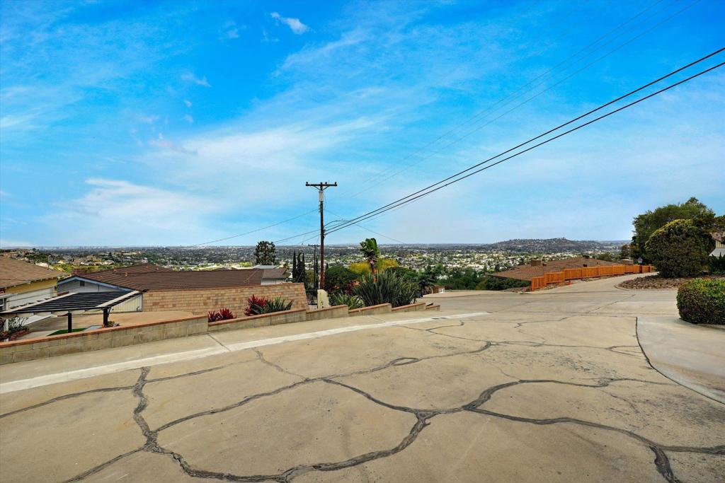 8055 Cinnabar Dr Property Photo 34