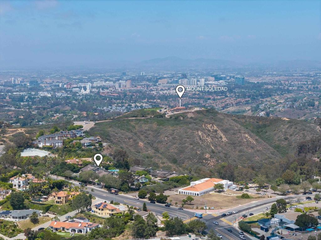 6667 La Jolla Scenic Drive South Property Photo 37
