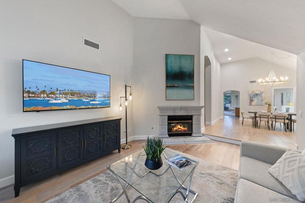 11436 Ballybunion Sq Property Photo 4