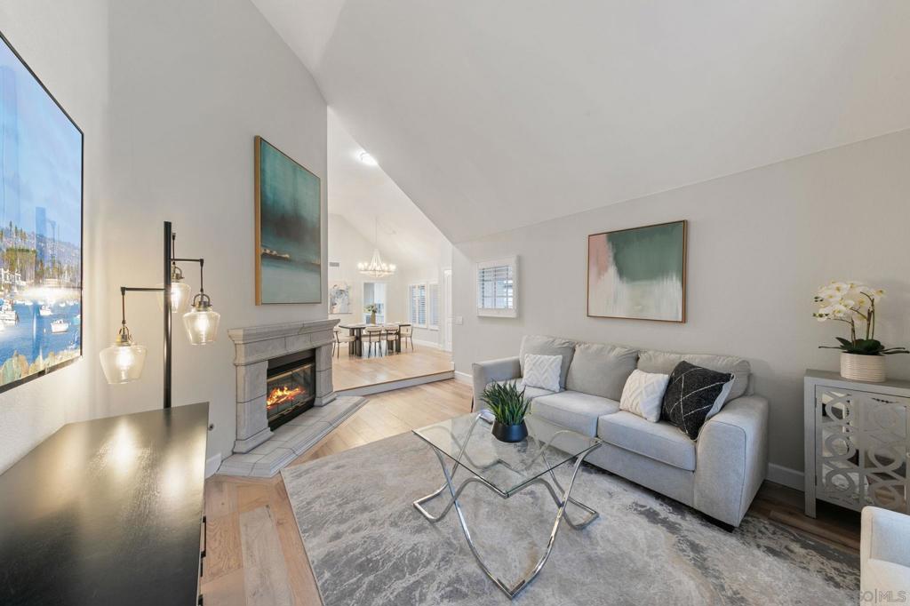 11436 Ballybunion Sq Property Photo 6