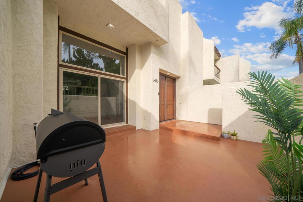 7410 Caminito Carlotta Property Photo 3