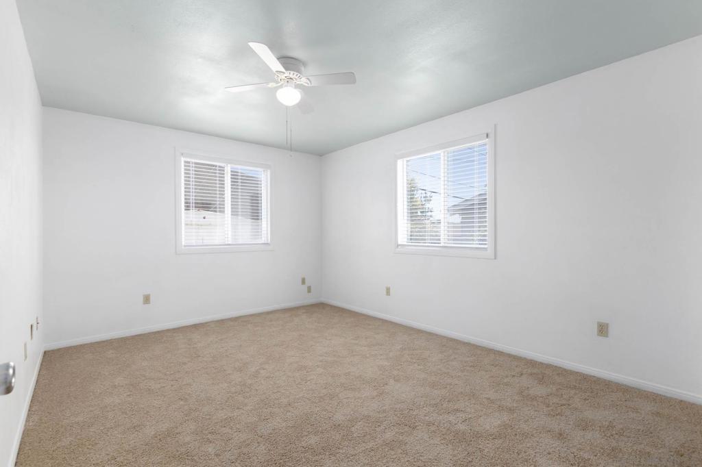 5359 Redwood St Property Photo 29