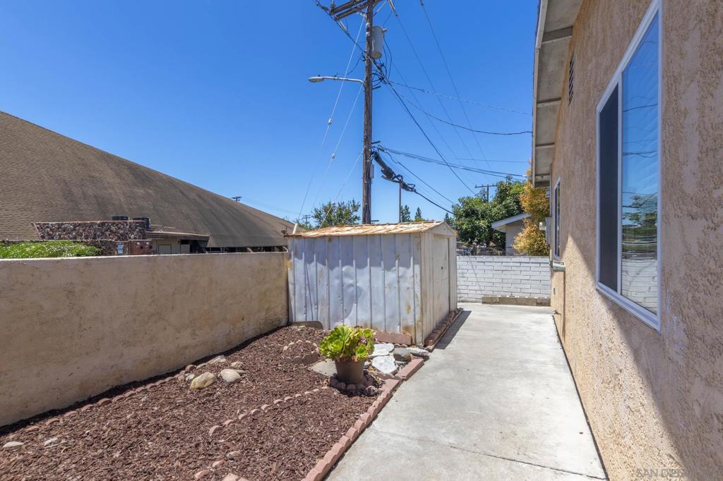 5359 Redwood St Property Photo 39