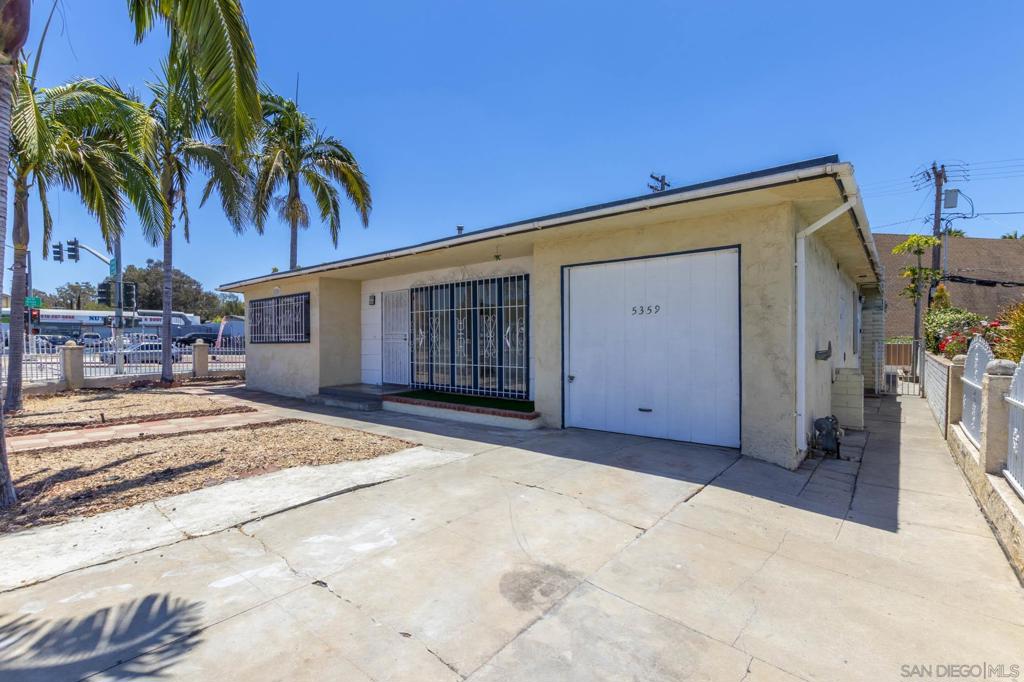 5359 Redwood St Property Photo 41