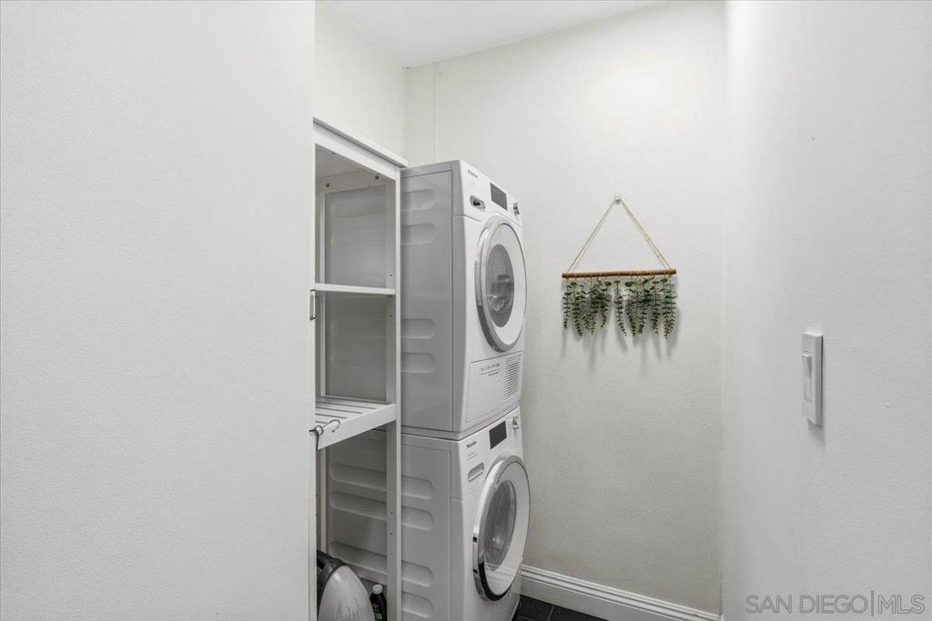 950 6th Ave 432 Property Photo 26