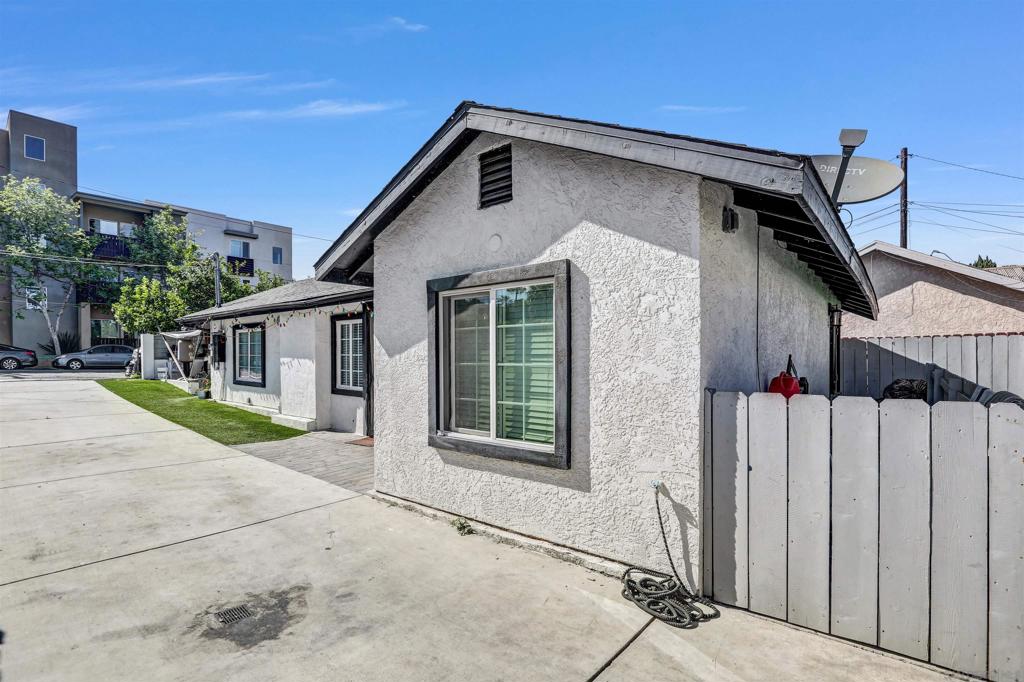 515 517 63rd Street Property Photo 25