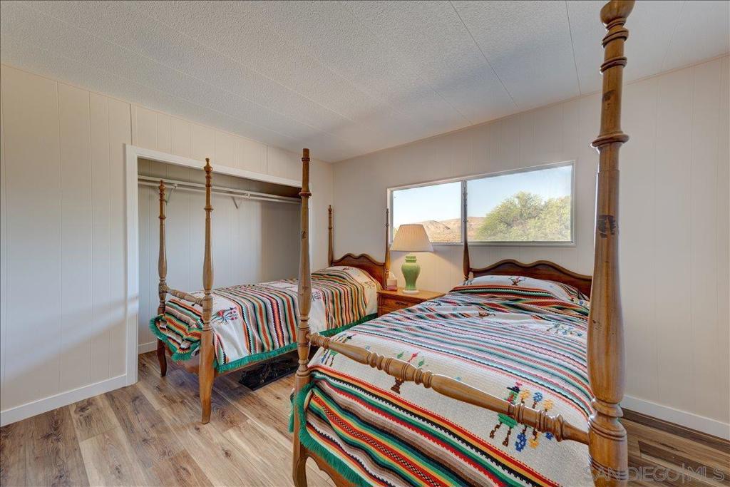 7438 Kickin Horse Property Photo 8