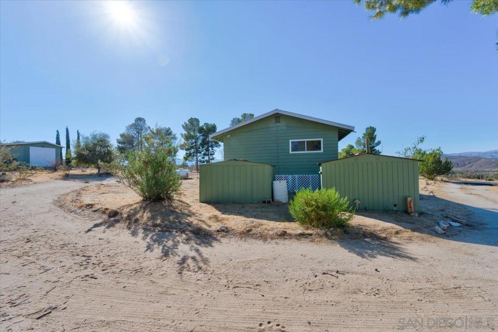 7438 Kickin Horse Property Photo 31