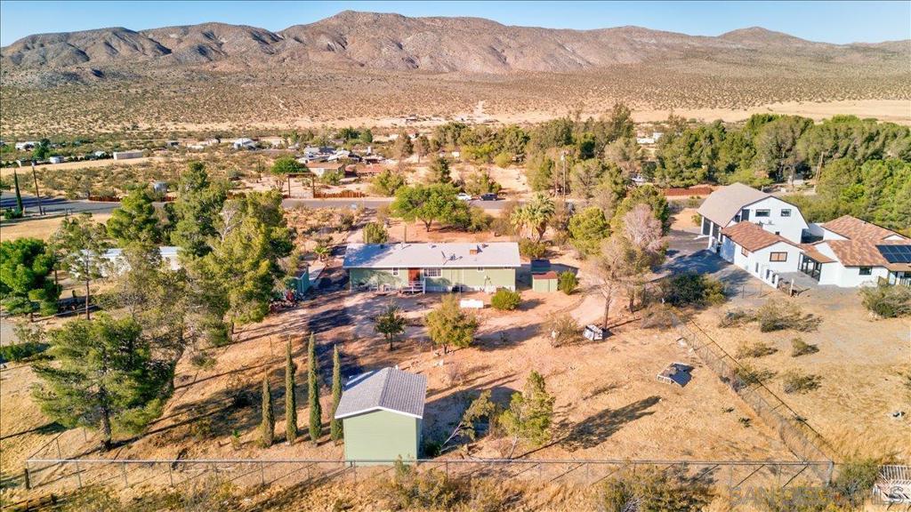 7438 Kickin Horse Property Photo 37