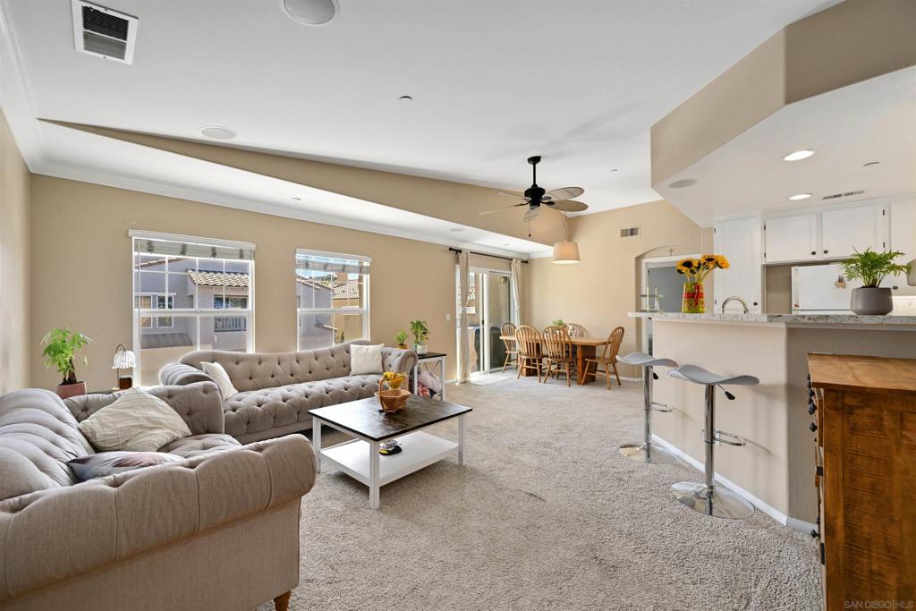 254 Aurora Property Photo 1