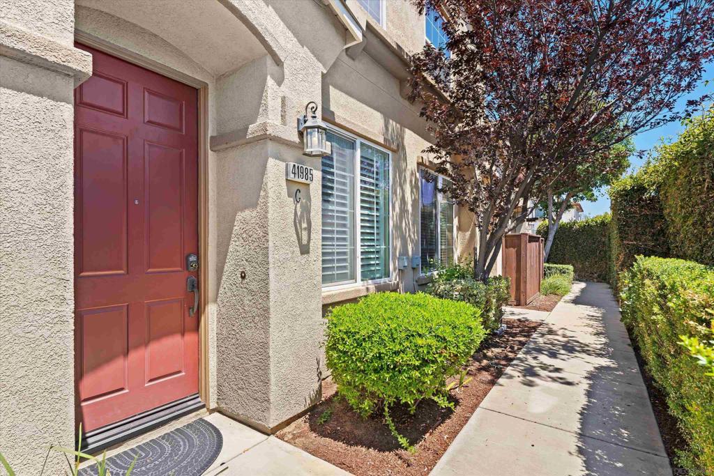 41985 Davenport C Property Photo 27