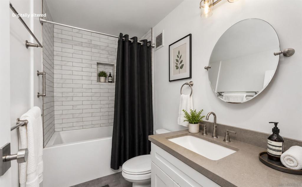 4944 Cass St 1102 Property Photo 8