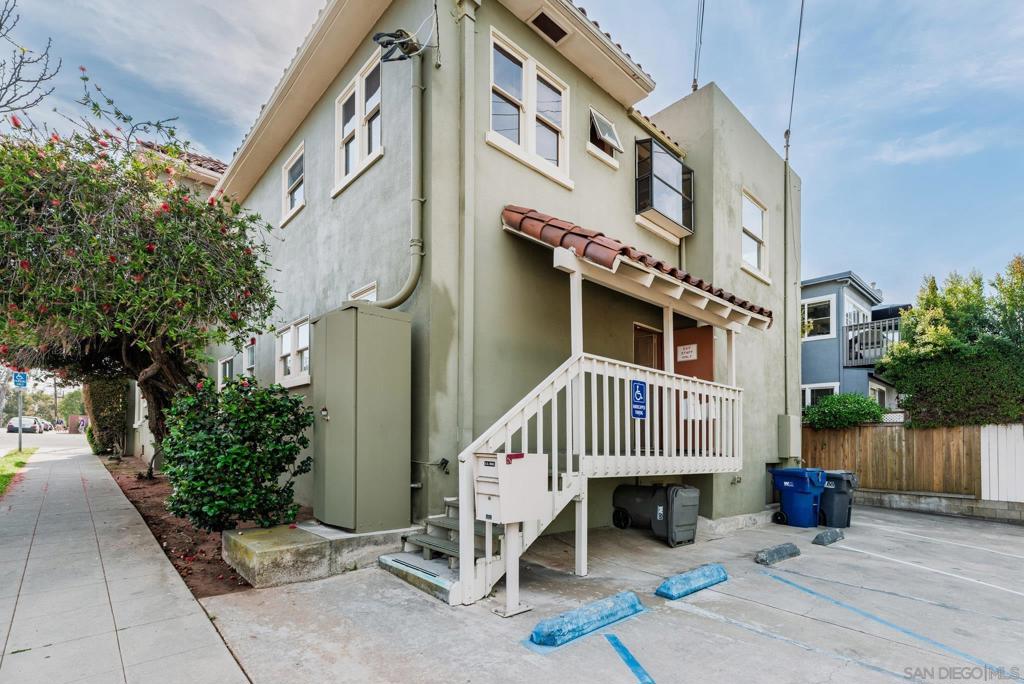 3446 Park Property Photo 13