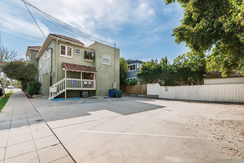 3446 Park Property Photo 15