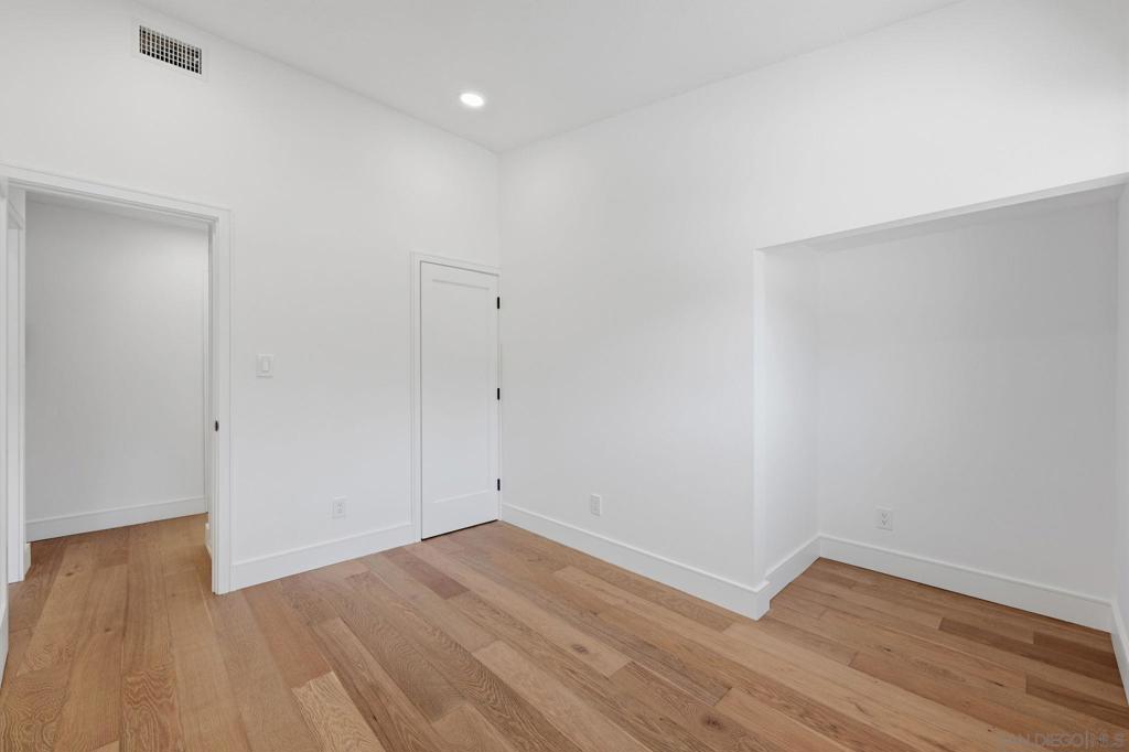 3855 Southview Property Photo 31