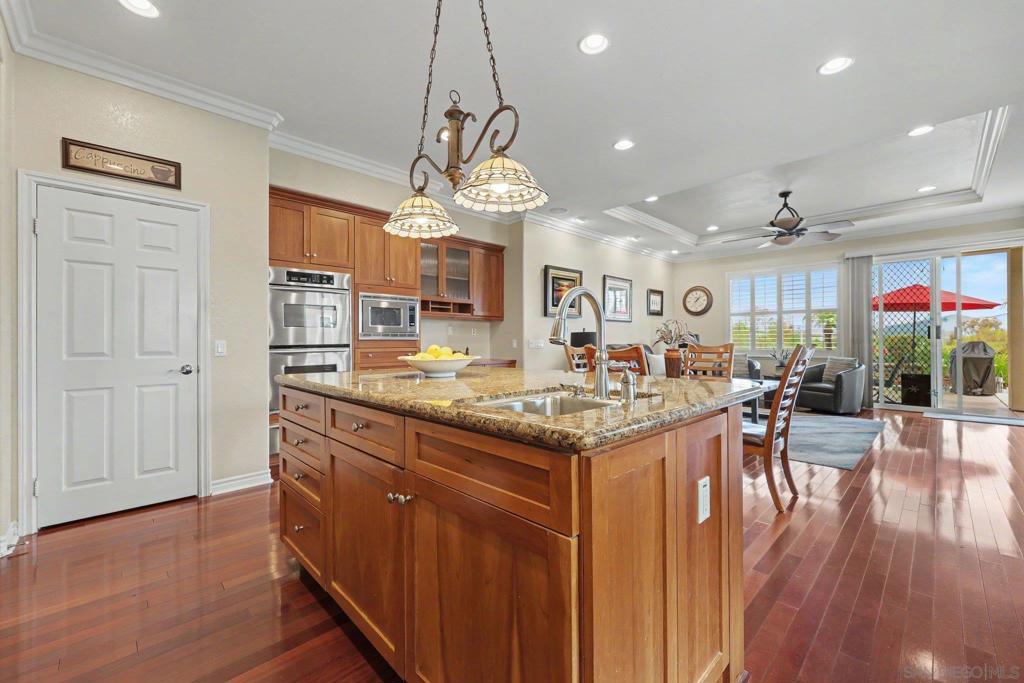 749 Crooked Path Pl Property Photo 14