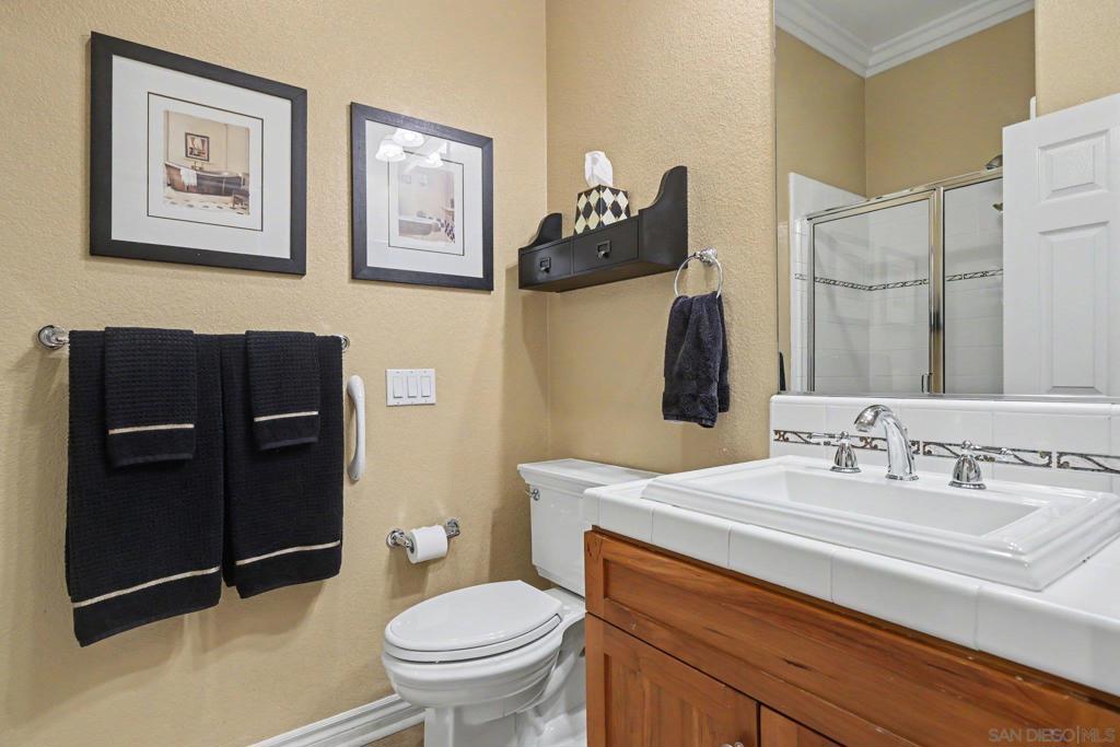 749 Crooked Path Pl Property Photo 47