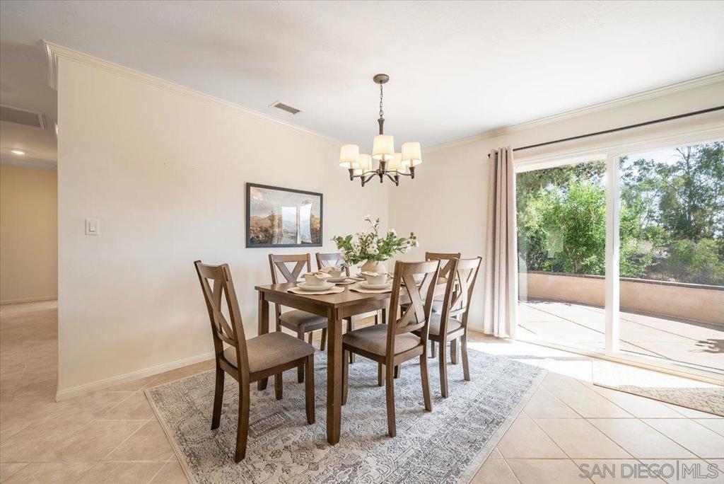 2650 Sunset Hills Property Photo 11