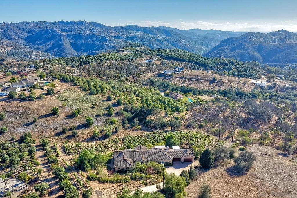 30388 Castlecrest Property Photo 1