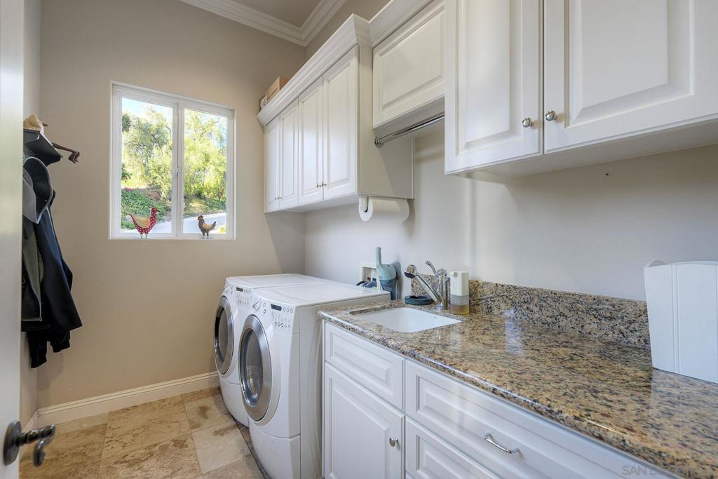 30388 Castlecrest Property Photo 30
