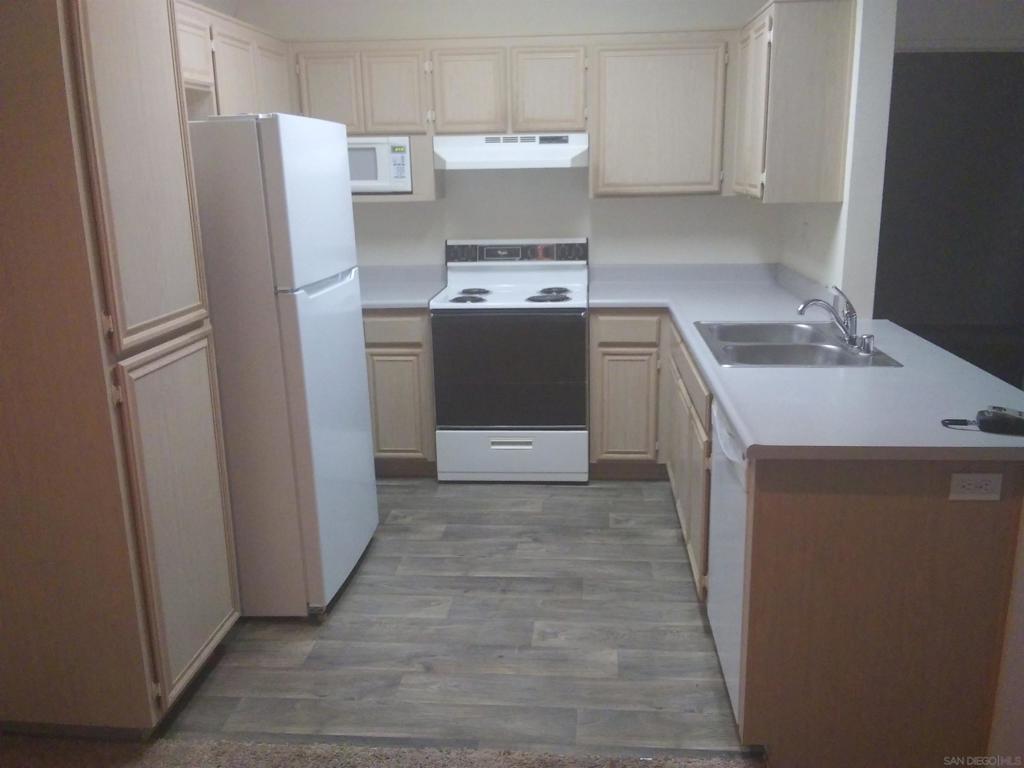 260015535SD Property Photo 3