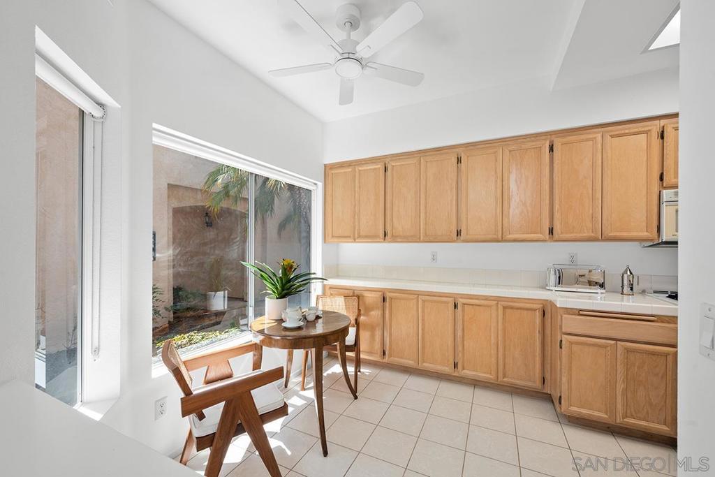 11382 Via Rancho San Diego D Property Photo 14