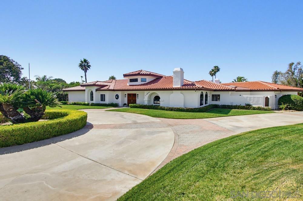 17844 Joyas Ct Property Photo 4