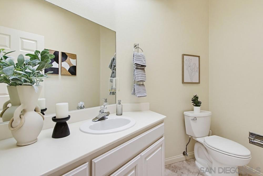 17844 Joyas Ct Property Photo 38